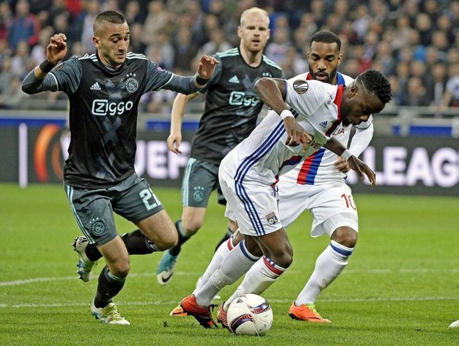 的店铺位于 的店铺位于