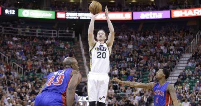 选手在第三 选手在第三